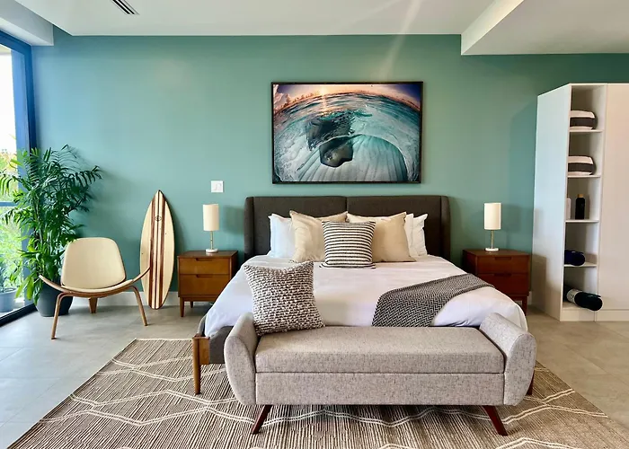 Vida Cayman Luxury Boutique Eco Hotel